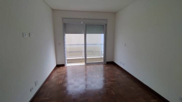 Casa à venda com 4 quartos, 430m² - Foto 12