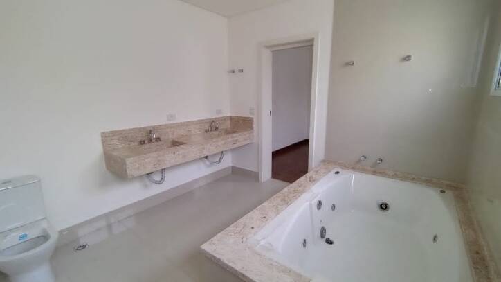 Casa à venda com 4 quartos, 430m² - Foto 21