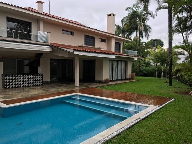 Casa à venda com 4 quartos, 844m² - Foto 1