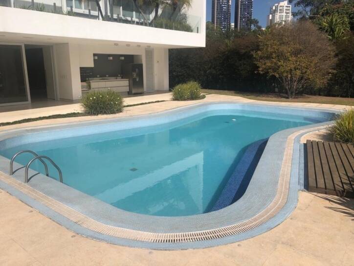 Casa à venda com 5 quartos, 861m² - Foto 14