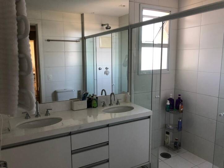 Apartamento à venda com 3 quartos, 202m² - Foto 18