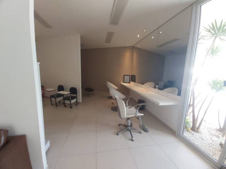 Apartamento à venda com 3 quartos, 156m² - Foto 4