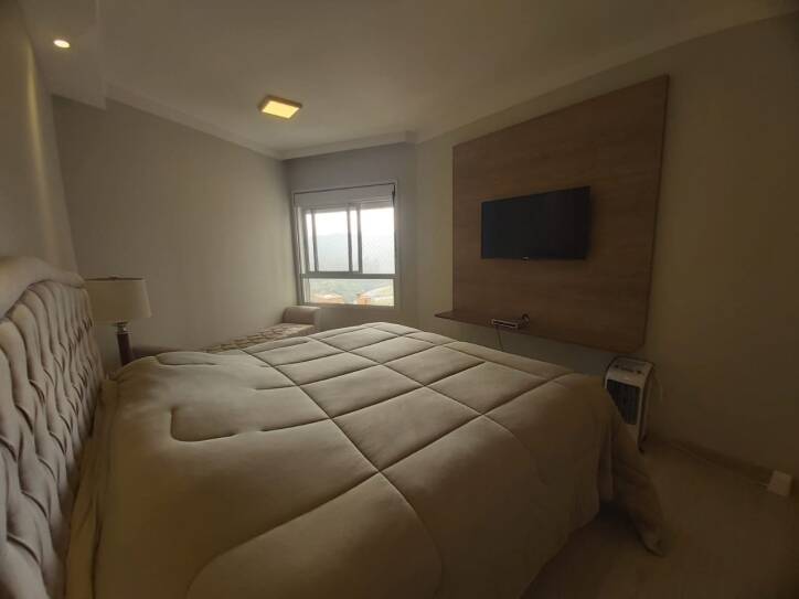 Apartamento à venda com 3 quartos, 156m² - Foto 8