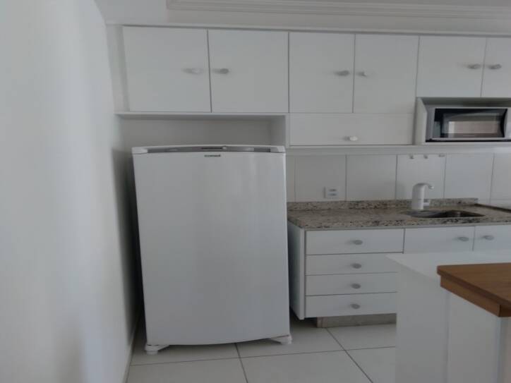 Apartamento para alugar com 1 quarto, 50m² - Foto 10