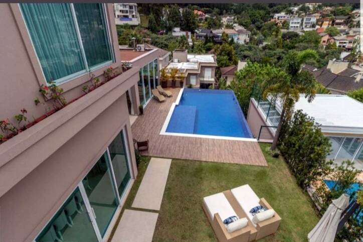 Casa à venda com 5 quartos, 740m² - Foto 3