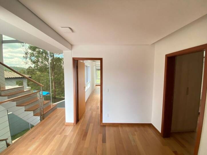 Casa à venda e aluguel com 5 quartos, 560m² - Foto 10