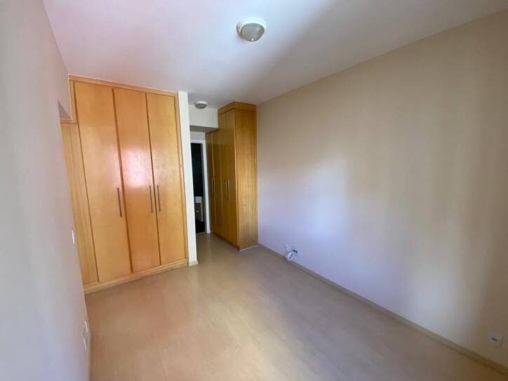 Apartamento para alugar com 3 quartos, 80m² - Foto 10