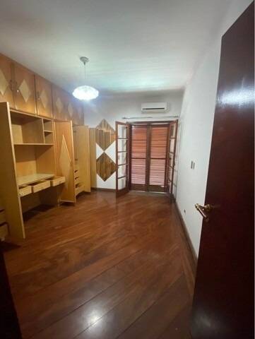 Casa à venda com 4 quartos, 520m² - Foto 4