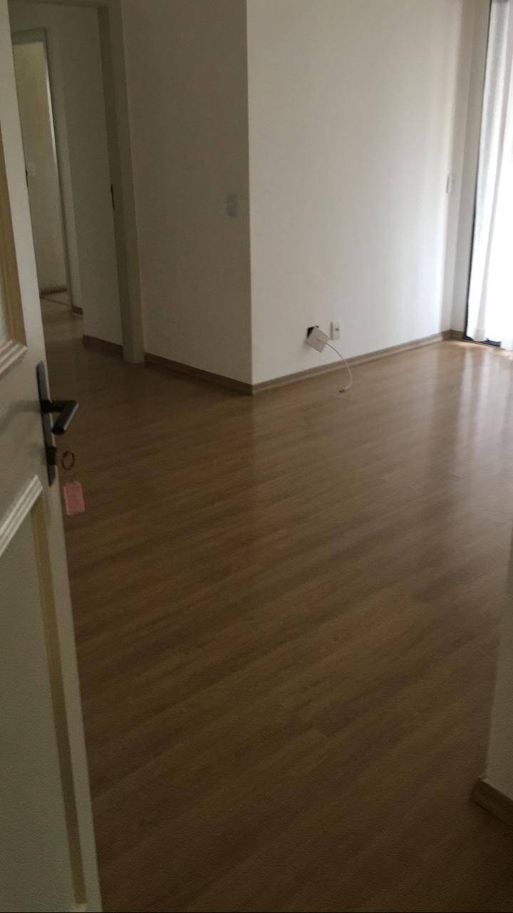 Apartamento para alugar com 3 quartos, 86m² - Foto 3