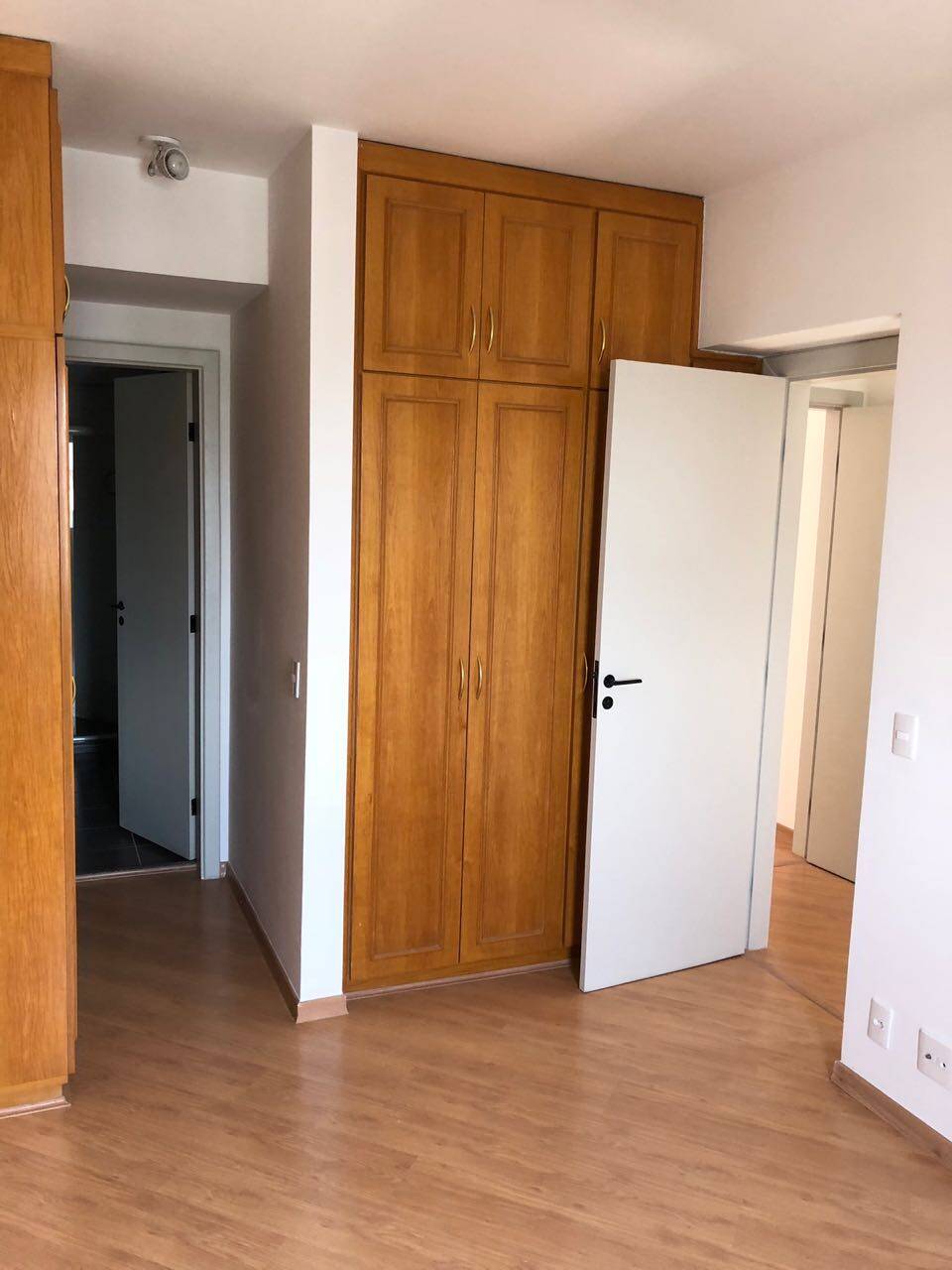 Apartamento para alugar com 3 quartos, 86m² - Foto 6