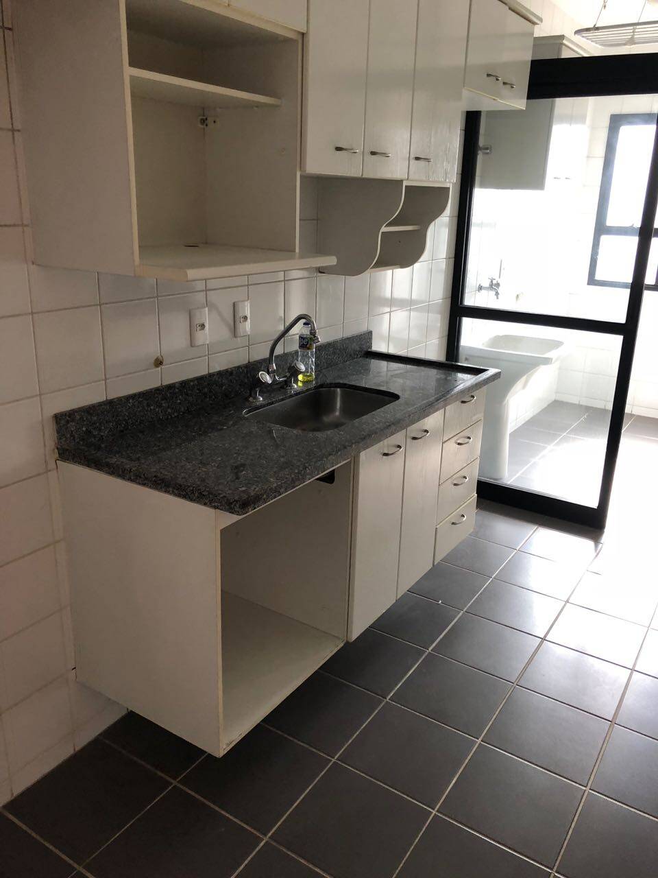 Apartamento para alugar com 3 quartos, 86m² - Foto 7