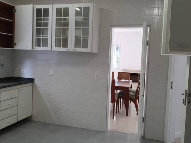 Casa para Venda em Santana de Parnaíba - 4