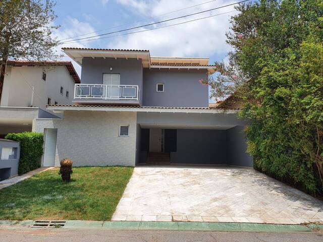 Casa para Venda em Santana de Parnaíba - 2