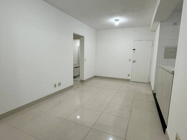 Apartamento para Locação em Barueri - 2