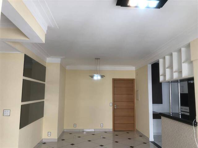 Apartamento para Venda em Santana de Parnaíba - 3