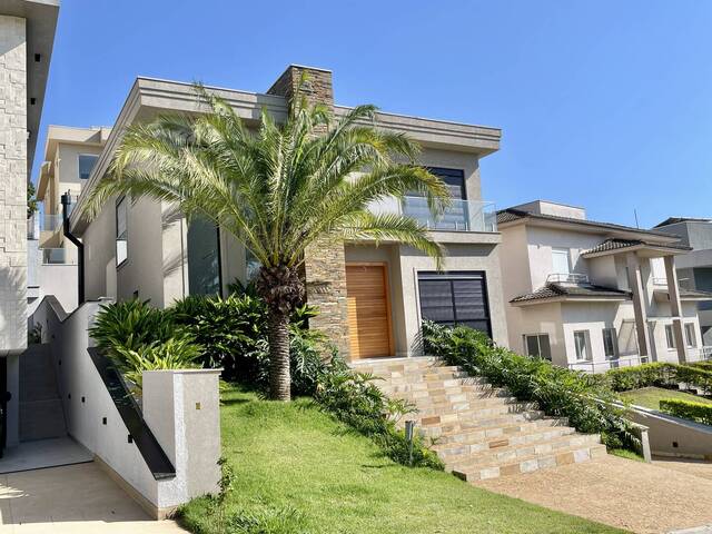 Casa para Venda em Santana de Parnaíba - 4