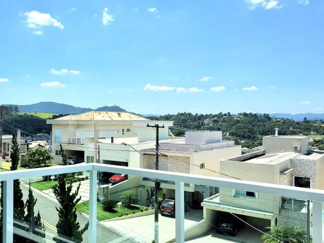 Casa para Venda em Santana de Parnaíba - 2