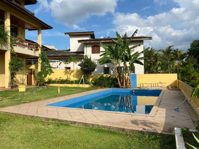 Casa para Venda em Santana de Parnaíba - 1