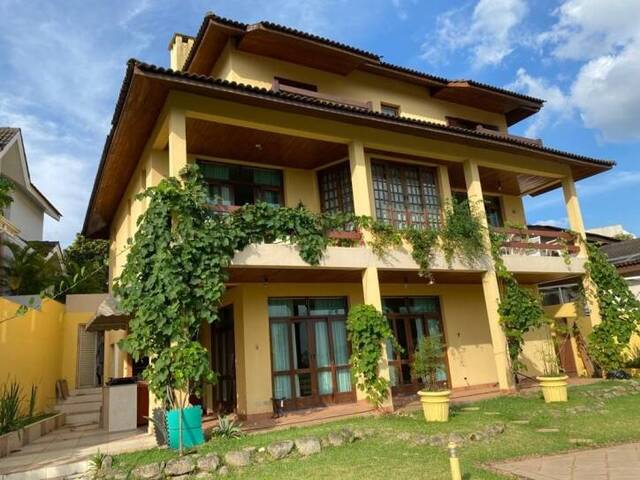 Casa para Venda em Santana de Parnaíba - 2