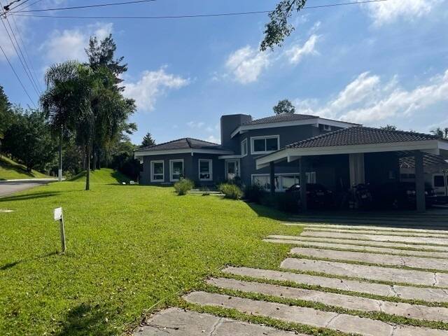 Casa para Venda em Santana de Parnaíba - 1